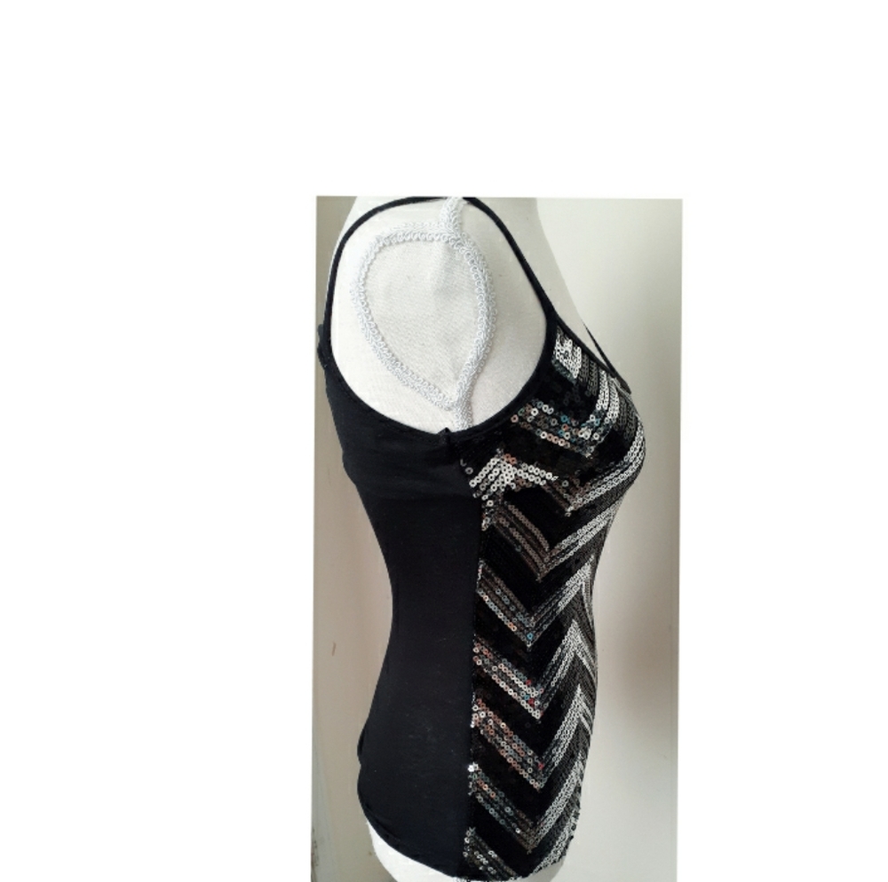 Deb BLACK & SILVER SEQUIN CHEVRON top Size XS - Picture 3 of 5